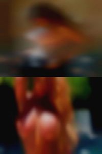 200 pounds naked around woman.